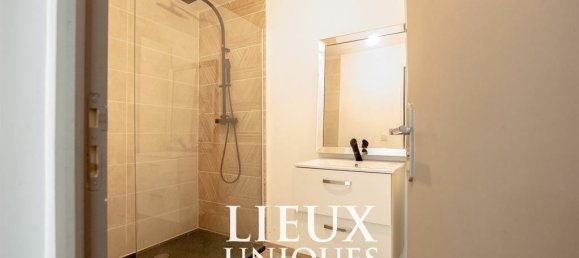 6 bedrooms House in Blois, France No. 56770 16