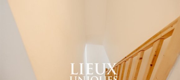 6 bedrooms House in Blois, France No. 56770 2