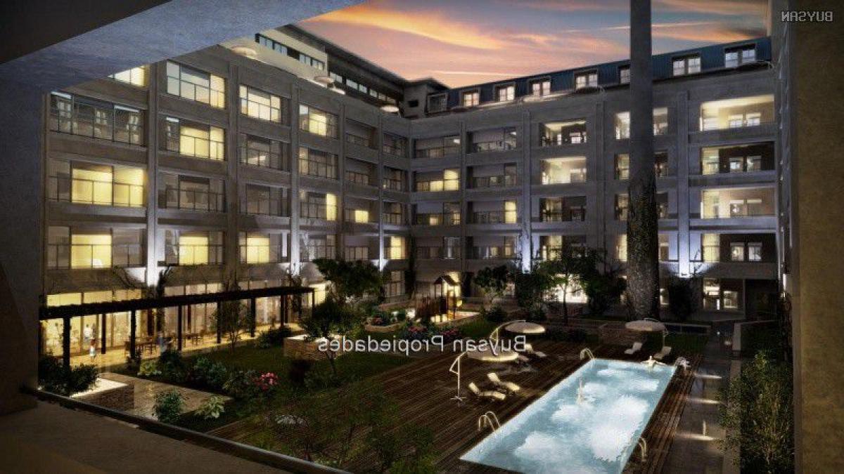 3 bedrooms Apartment in Montevideo, Uruguay No. 8172