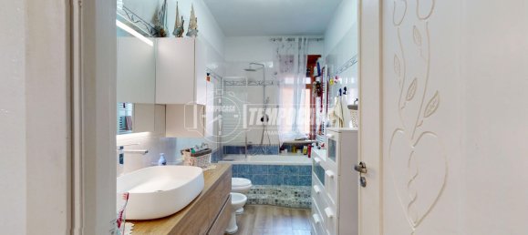 Apartamento de 2 dormitorios en Settimo Torinese, Italy No. 348710 15