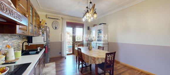 Apartamento de 2 dormitorios en Settimo Torinese, Italy No. 348710 9