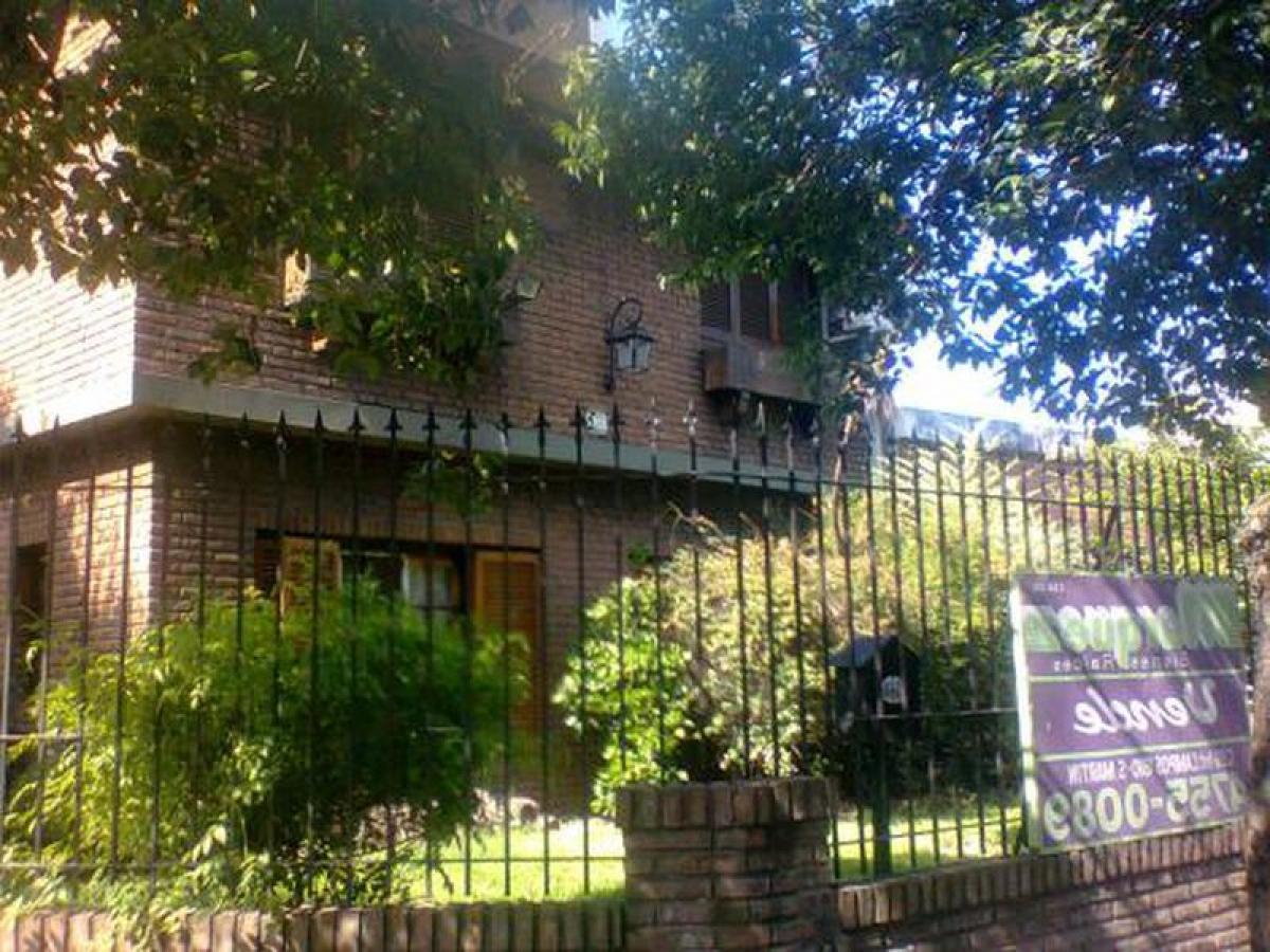 3 Schlafzimmer Haus in Tres de Febrero, Argentina, Nr. 54309