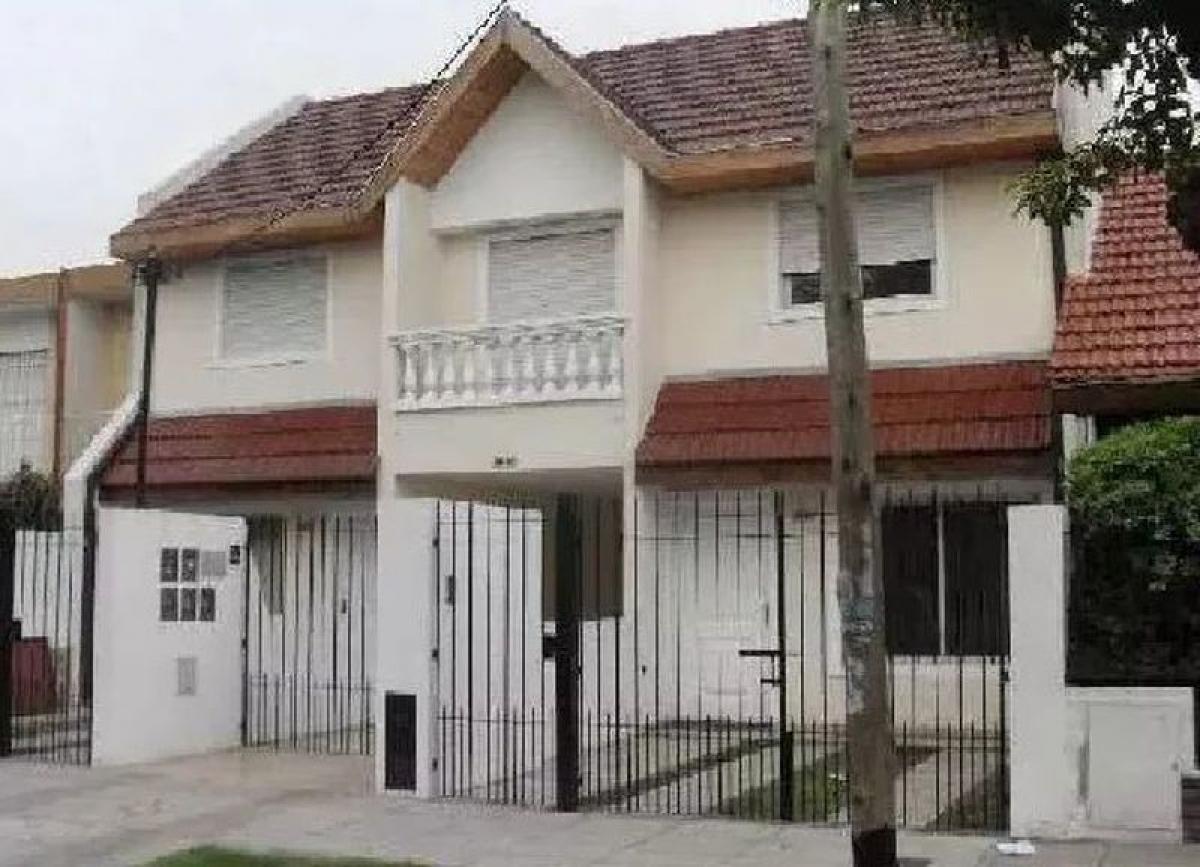 Дом с 3 спальнями в Bermudez, Аргентина № 8521