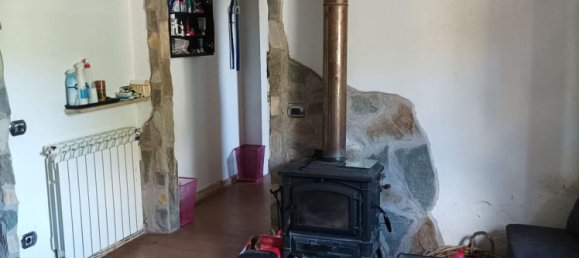 10 rooms House in Camaiore, Italy No. 51749 9