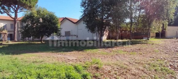 3 bedrooms House in Cassano Magnago, Italy No. 263546 25