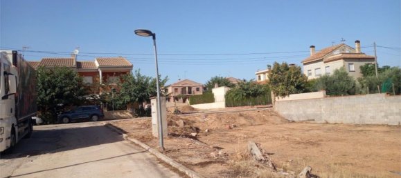 195m² Land in Valencia, Spain No. 144178 5