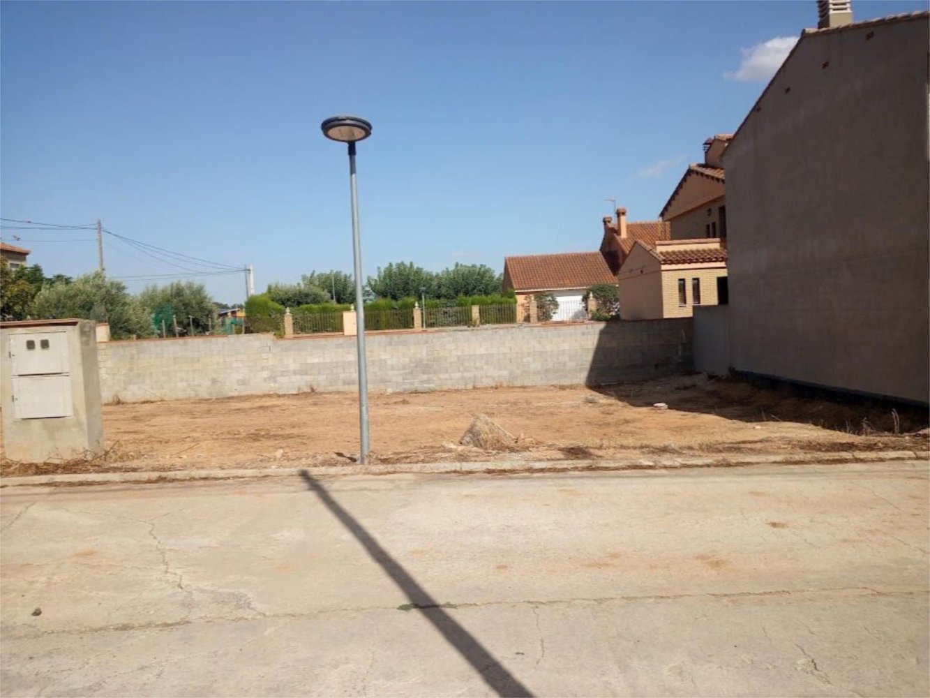 195m² Land in Valencia, Spain No. 144178