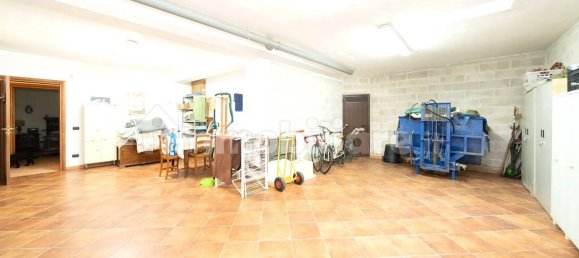 7 Schlafzimmer Villa in Palo del Colle, Italy, Nr. 207840 33
