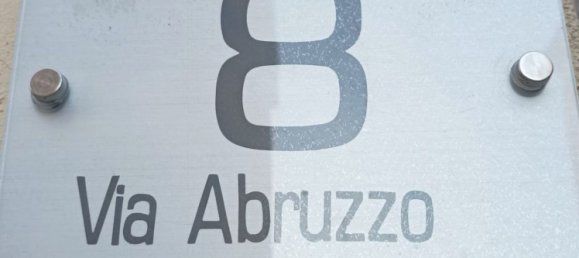 3-salle Appartement à Terracina, Italy No. 265137 2