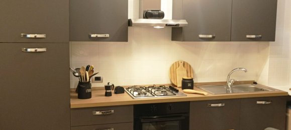 3-salle Appartement à Terracina, Italy No. 265137 21