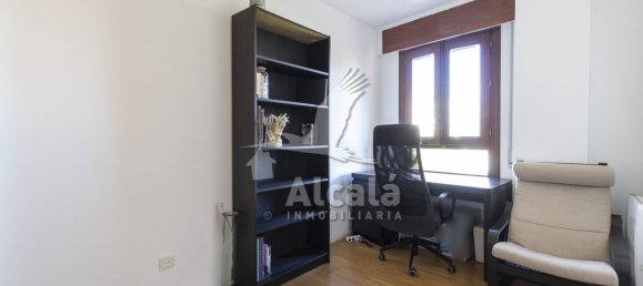 Dúplex de 4 dormitorios en Torrejón de Ardoz, Spain No. 175564 29