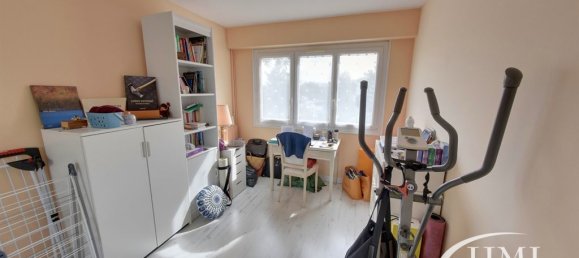 2 Schlafzimmer Wohnung in Evry, France, Nr. 178404 10