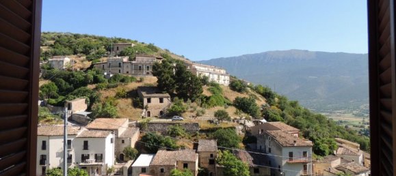 3 rooms Apartment in Capestrano, Italy No. 283200 13