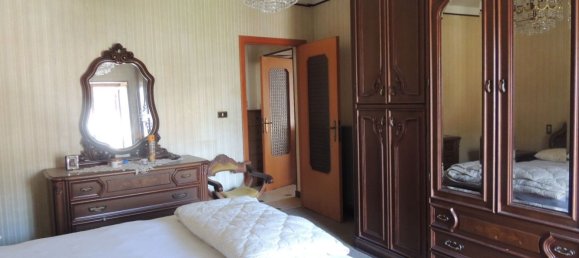 3 rooms Apartment in Capestrano, Italy No. 283200 19