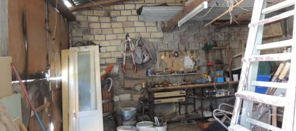 3 rooms Apartment in Capestrano, Italy No. 283200 23