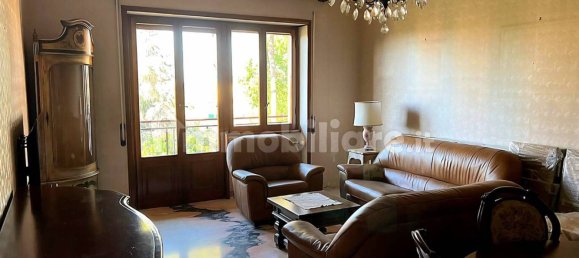 2 bedrooms Apartment in Rome, Italy No. 276382 2
