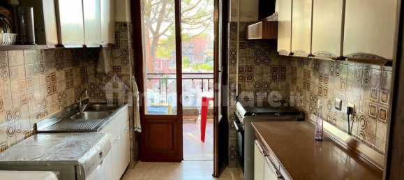 2 bedrooms Apartment in Rome, Italy No. 276382 4