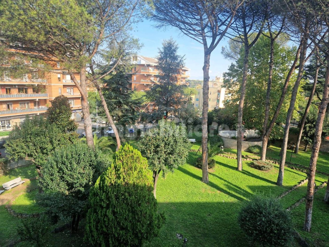 2 bedrooms Apartment in Rome, Italy No. 276382