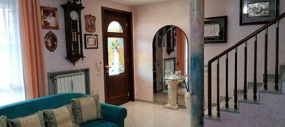 3 Schlafzimmer Villa in Vaiano Cremasco, Italy, Nr. 66810 12