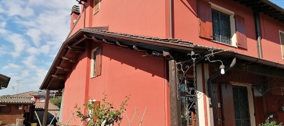 3 Schlafzimmer Villa in Vaiano Cremasco, Italy, Nr. 66810 9