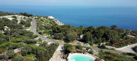 Villa T4 em Castrignano del Capo, Italy N.º 331794 4