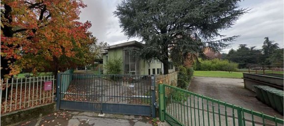 10غرفة فيلا في Agrate Brianza, Italy رقم 5350 23