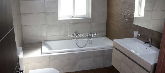 Пентхаус с 3 спальнями в Manikata, Мальта № 7827 6