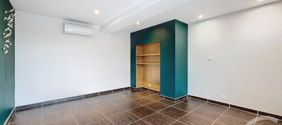 Villa T3 em Saint-Julien-les-Villas, France N.º 256508 21