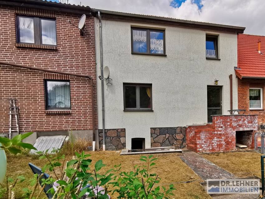 4 rooms Townhouse in Mecklenburgische Seenplatte, Germany No. 139750