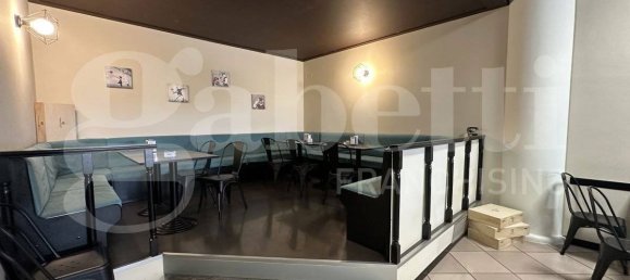 2 rooms Commercial property in Brescia, Italy No. 264154 5