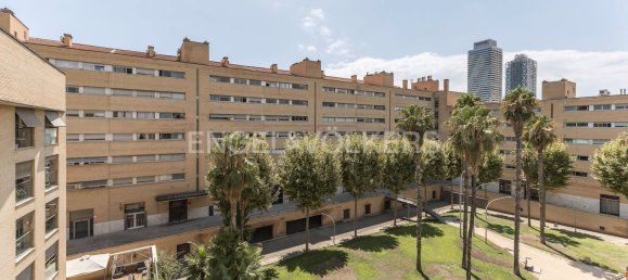 Квартира с 3 спальнями в Сан-Марти, Испания № 139851 32