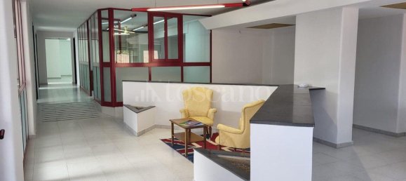 7-salle Bureau à Catania, Italy No. 165763 9