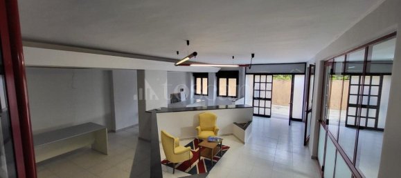 7-salle Bureau à Catania, Italy No. 165763 2