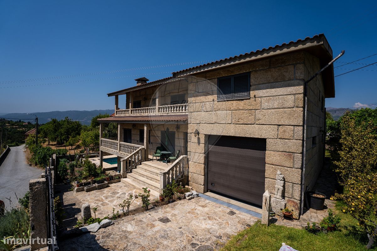 Дом с 6 спальнями в Salamonde, Португалия № 183151