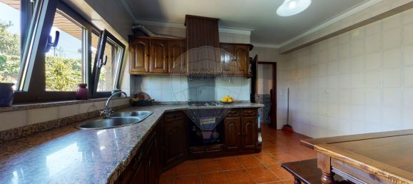 Дом с 6 спальнями в Salamonde, Португалия № 183151 46