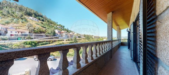 Дом с 6 спальнями в Salamonde, Португалия № 183151 34