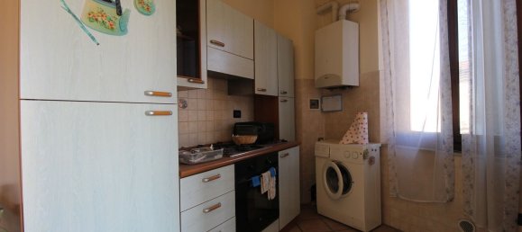 Квартира с 2 комнатами в Черрето Гвиди, Италия № 268931 6