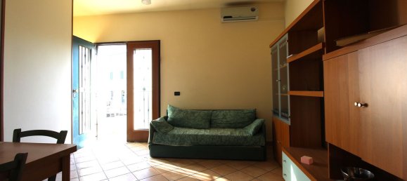 Квартира с 2 комнатами в Черрето Гвиди, Италия № 268931 3