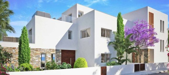 4 bedrooms Villa in Paphos, Cyprus No. 13006 2