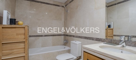 Apartamento de 3 dormitorios en Lisbon, Portugal No. 12132 4