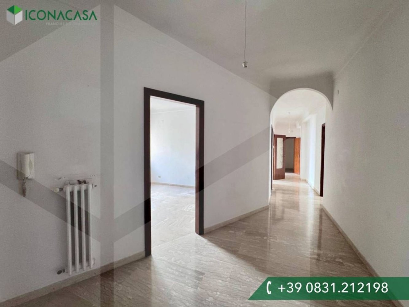 Apartamento de 4 divisões em Ostuni, Italy N.º 25450