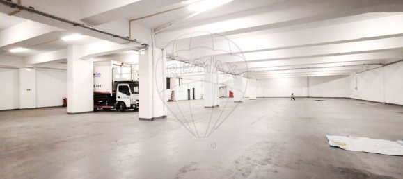 1265m² Warehouse in Loures, Portugal No. 85571 11