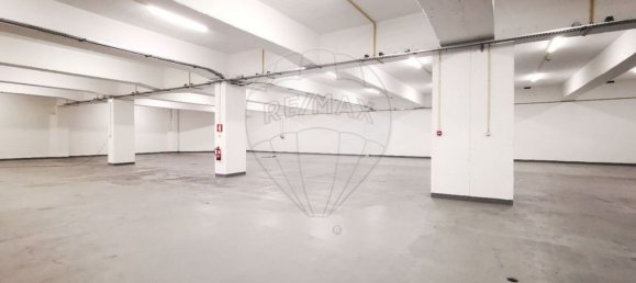 1265m² Warehouse in Loures, Portugal No. 85571 28