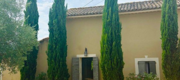 3 bedrooms House in Apt, France No. 334368 2