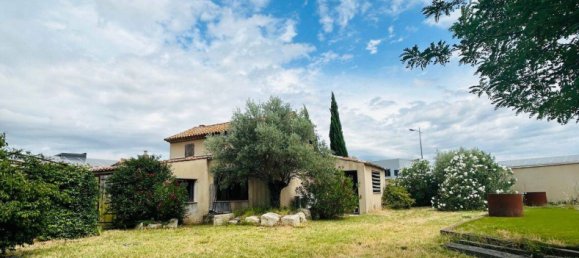 3 bedrooms House in Apt, France No. 334368 7