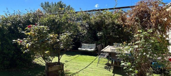 3 bedrooms House in Apt, France No. 334368 6