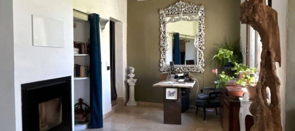 3 bedrooms House in Apt, France No. 334368 8