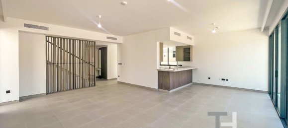 4 bedrooms Villa in Tilal Al Ghaf, UAE No. 30583 3