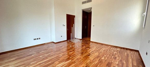 Villa T5 em The Marina, UAE N.º 40165 24