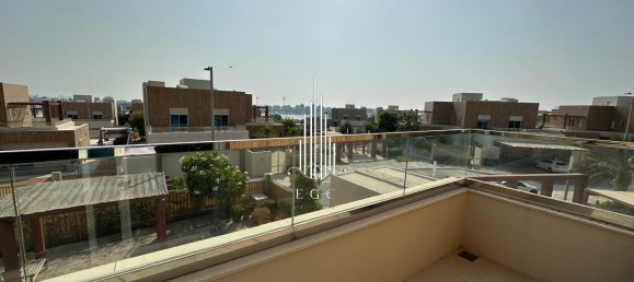 Villa T5 em The Marina, UAE N.º 40165 3